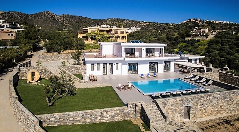 Crète - Villa flambant neuve et moderne à Agios Nikolaos